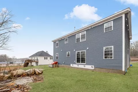 Exterior - 197 Saint Louis, Woonsocket, RI 02895 photo 15 of 16