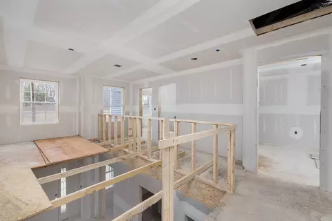 Entry Way - 197 Saint Louis, Woonsocket, RI 02895 photo 3 of 3