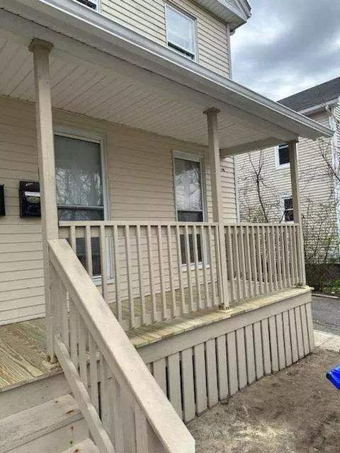 Exterior - 51 Monroe St, Springfield, MA 01109 photo 8 of 8