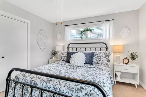 Bedroom - 112 Andersen Rd #112, Chicopee, MA 01022 photo 2 of 6