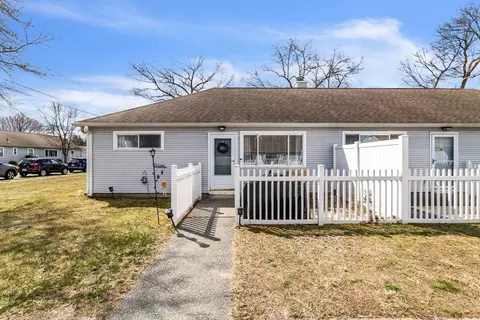 Exterior - 112 Andersen Rd #112, Chicopee, MA 01022 photo 1 of 7