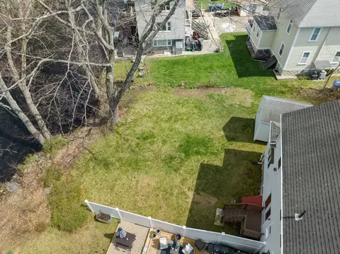 View/Area - 5 Riverbank Rd #5, Maynard, MA 01754 photo 1 of 3