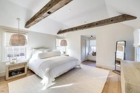 Bedroom - 149 E Bay Rd, Barnstable, MA 02655 photo 1 of 1