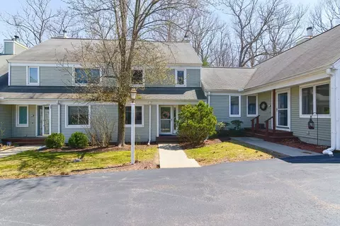 157 Stone Ridge Rd #157, Franklin, MA 02038
