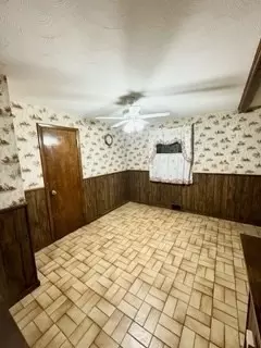 16 Gary Rd, Springfield, MA 01119 photo 13