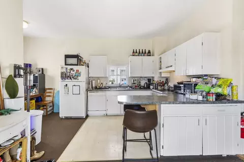 Kitchen - 18 Appleton St, Somerville, MA 02144 photo 3 of 4