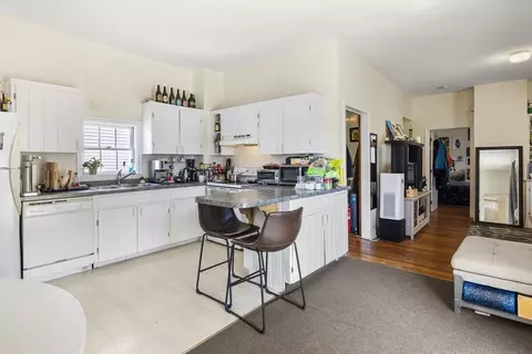 Kitchen - 18 Appleton St, Somerville, MA 02144 photo 4 of 4