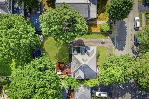 Exterior - 6 Pilgrim Rd, Marblehead, MA 01945 photo 11 of 11