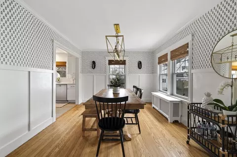 Dining - 6 Pilgrim Rd, Marblehead, MA 01945 photo 2 of 3