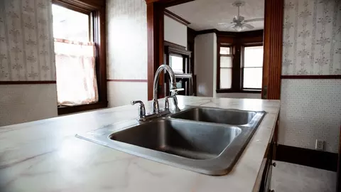 Kitchen - 495 Appleton St, Holyoke, MA 01040 photo 3 of 12