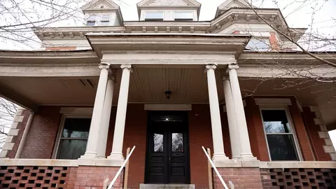 Exterior - 495 Appleton St, Holyoke, MA 01040 photo 2 of 4