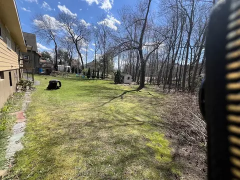 45 Mower St, Worcester, MA 01602 photo 5