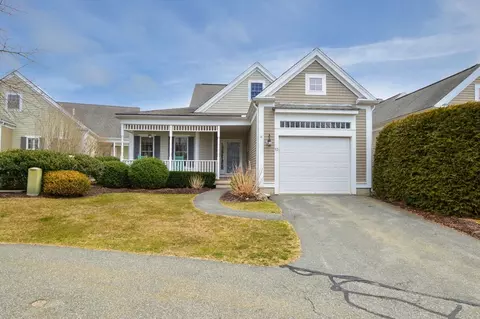13 Blue Mdw #13, Bourne, MA 02532