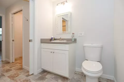 Bath - 8 Wilann Rd, Mashpee, MA 02649 photo 2 of 4