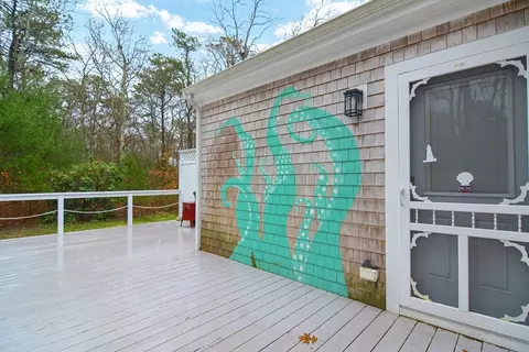Exterior - 8 Wilann Rd, Mashpee, MA 02649 photo 6 of 10