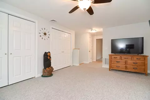 Bedroom - 8 Wilann Rd, Mashpee, MA 02649 photo 9 of 10