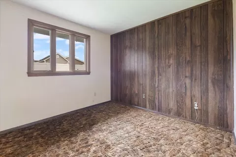 Bedroom - 6 Sycamore St, Danvers, MA 01923 photo 5 of 6