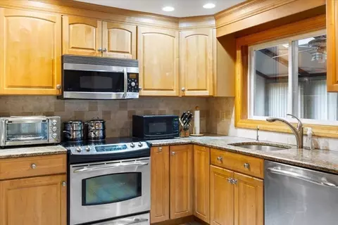 Kitchen - 6 Sycamore St, Danvers, MA 01923 photo 3 of 4