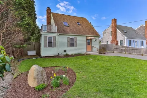 60 Tupper Ave, Sandwich, MA 02563
