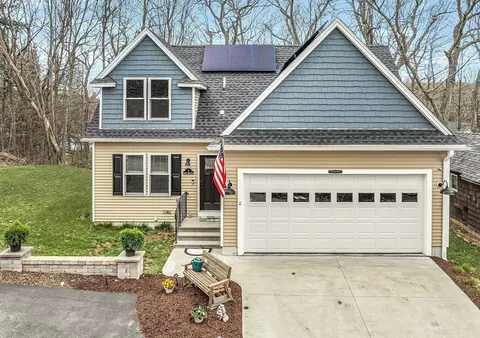 5 S Shore Rd, Westminster, MA 01473