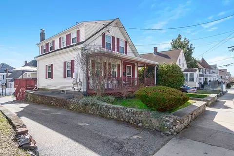 67 School St, Milford, MA 01757
