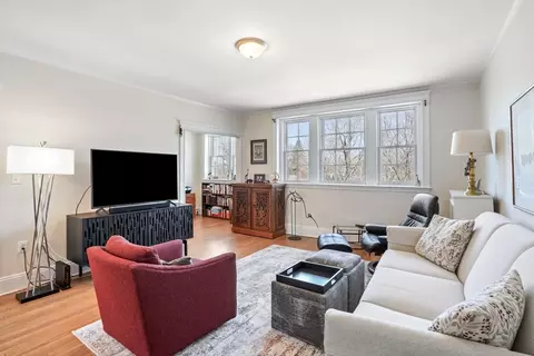 240 Brattle St #42, Cambridge, MA 02138