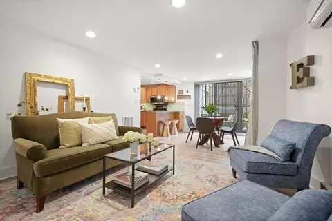 69 Worcester St #1, Boston, MA 02118