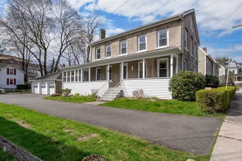 32 Trumbull Rd, Northampton, MA 01060