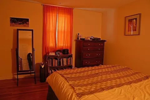 Bedroom - 233 Park St, Easthampton, MA 01027 photo 2 of 5
