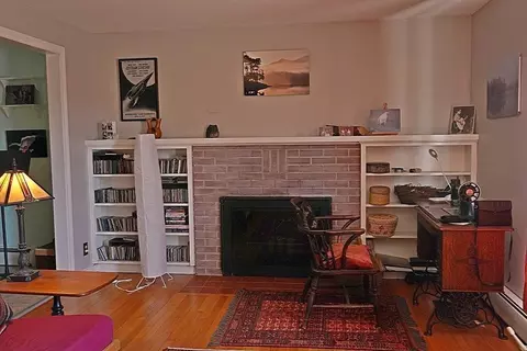 Living - 233 Park St, Easthampton, MA 01027 photo 2 of 3