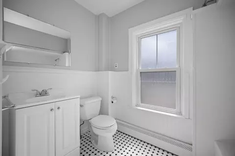 Bath - 465 High St, Dedham, MA 02026 photo 2 of 3