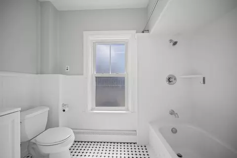 Bath - 465 High St, Dedham, MA 02026 photo 3 of 3