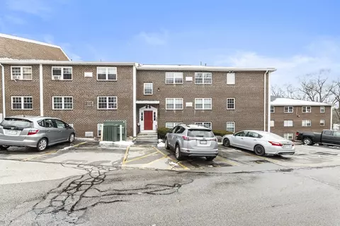 245 Boston Post Rd E #7, Marlborough, MA 01752