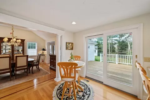 Dining - 35 Waterfield Rd, Barnstable, MA 02655 photo 1 of 3