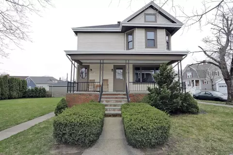 262 Wood St, New Bedford, MA 02745