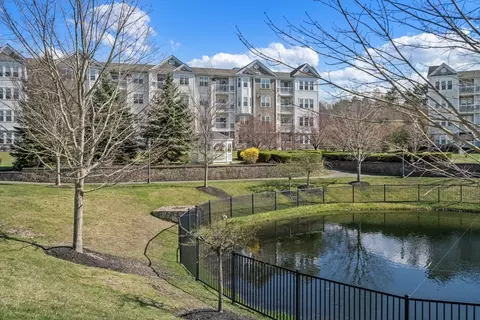 414 John Mahar Hwy #A404, Braintree, MA 02184
