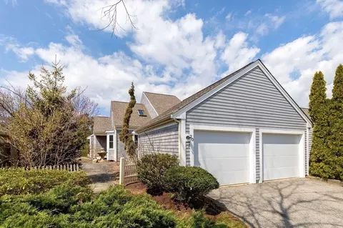 20 Sampson Cmns #20, Plymouth, MA 02360
