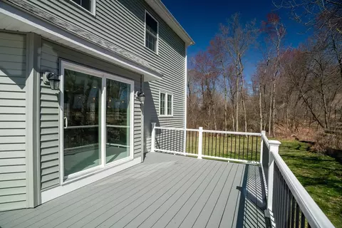 Exterior - 81 Fairhaven Dr, Springfield, MA 01151 photo 7 of 10