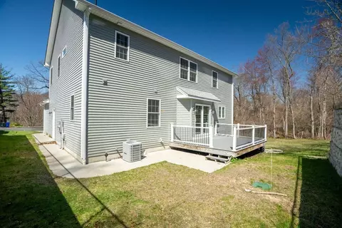 Exterior - 81 Fairhaven Dr, Springfield, MA 01151 photo 6 of 10