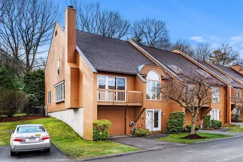 6 Woodland Park Dr #6, Haverhill, MA 01830