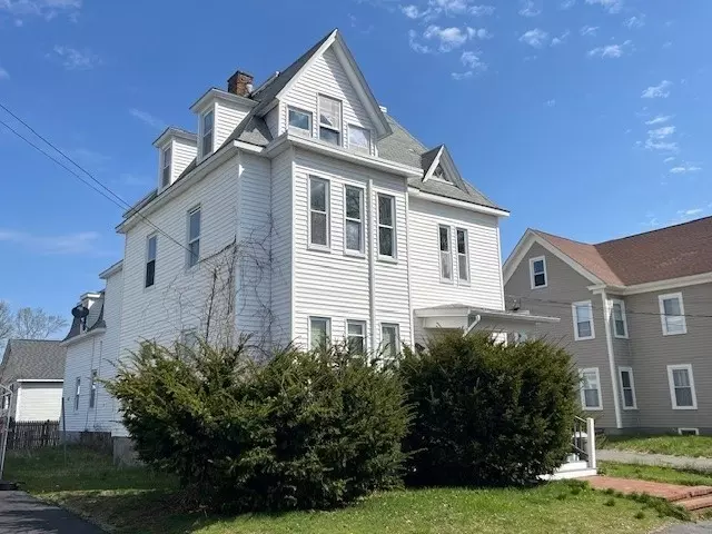 23 White St Taunton Manull