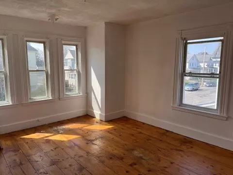 23 White St Taunton Manull
