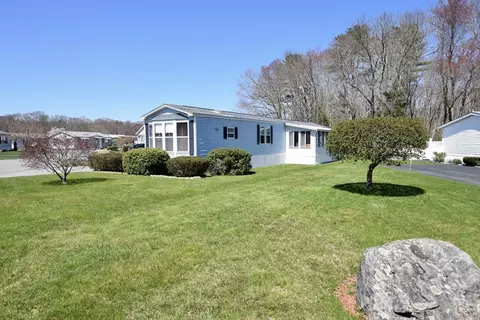 45 Nantucket Dr #45, Taunton, MA 02780