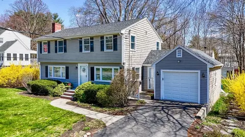 241 Charles St, Reading, MA 01867