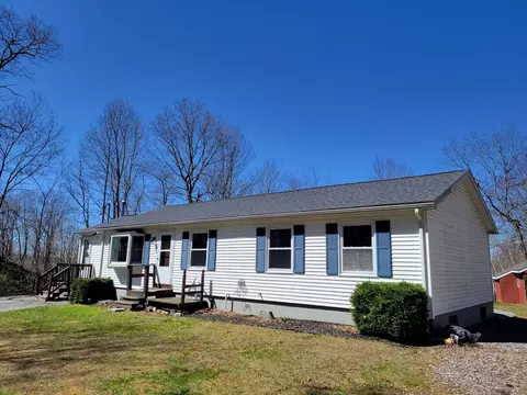 836 Bemis Rd, West Brookfield, MA 01585