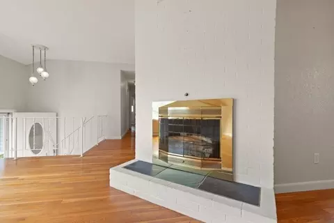 Living - 8 Spring Ln, Sharon, MA 02067 photo 6 of 7