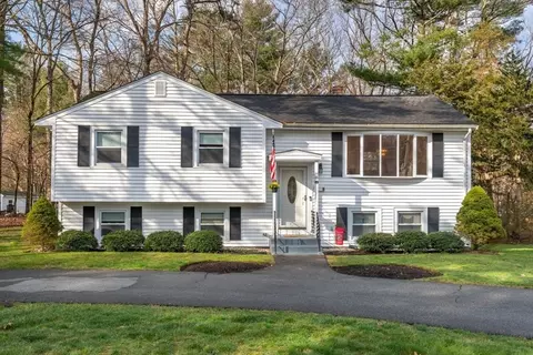 8 Spring Ln, Sharon, MA 02067