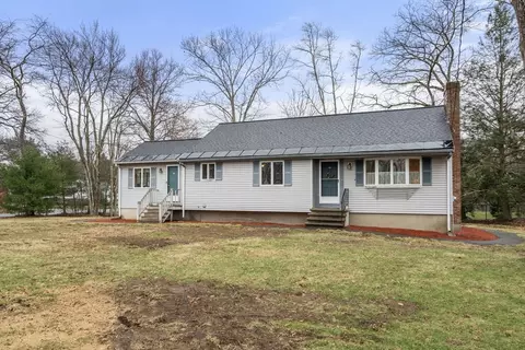 35 Shady Lane Dr, Wilmington, MA 01887