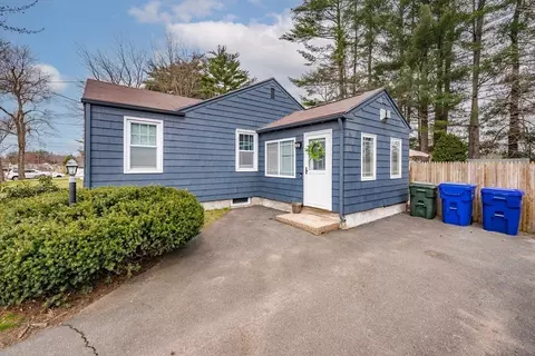 Exterior - 182 Westbrook Dr, Springfield, MA 01129 photo 2 of 6