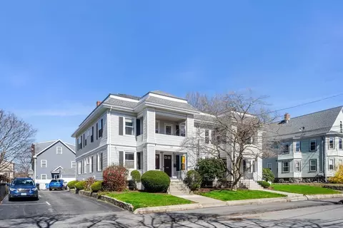 153 Bright St #2, Waltham, MA 02453